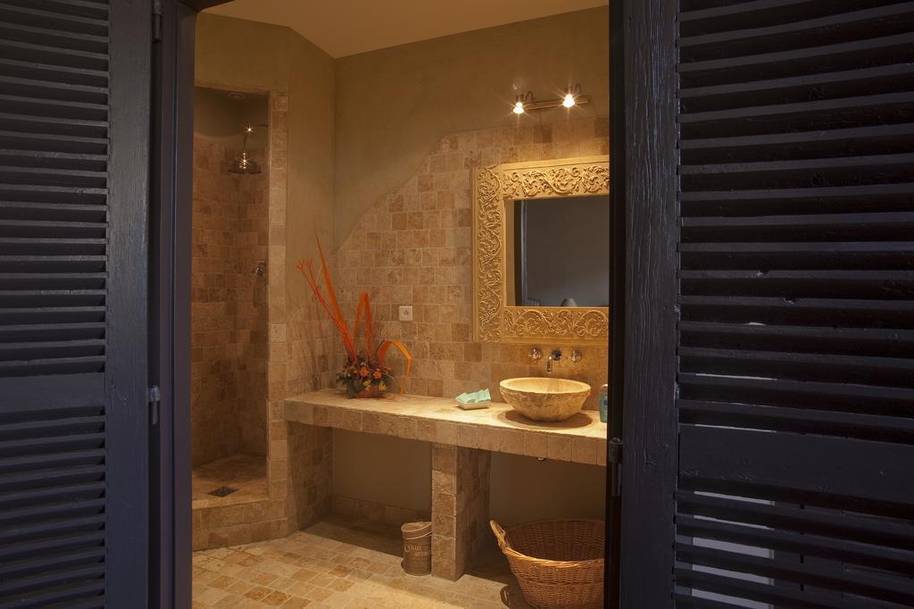 Bed & Breakfast Demeure Du Pareur Villeneuve-Minervois Esterno foto