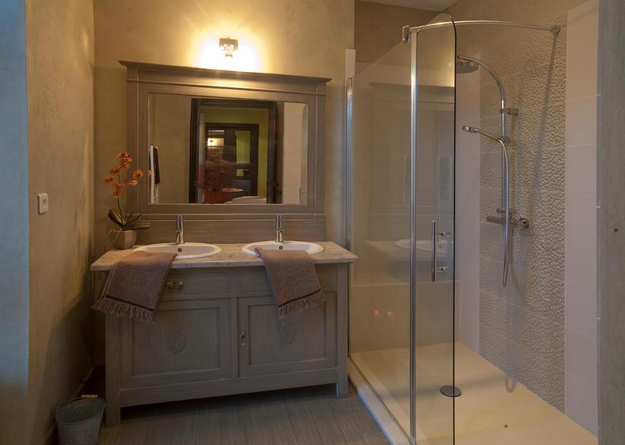 Bed & Breakfast Demeure Du Pareur Villeneuve-Minervois Esterno foto